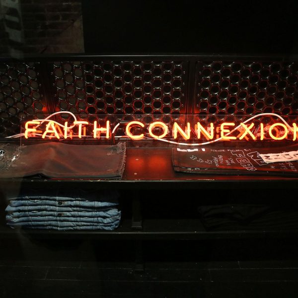 Faith-connexion-araxi-1